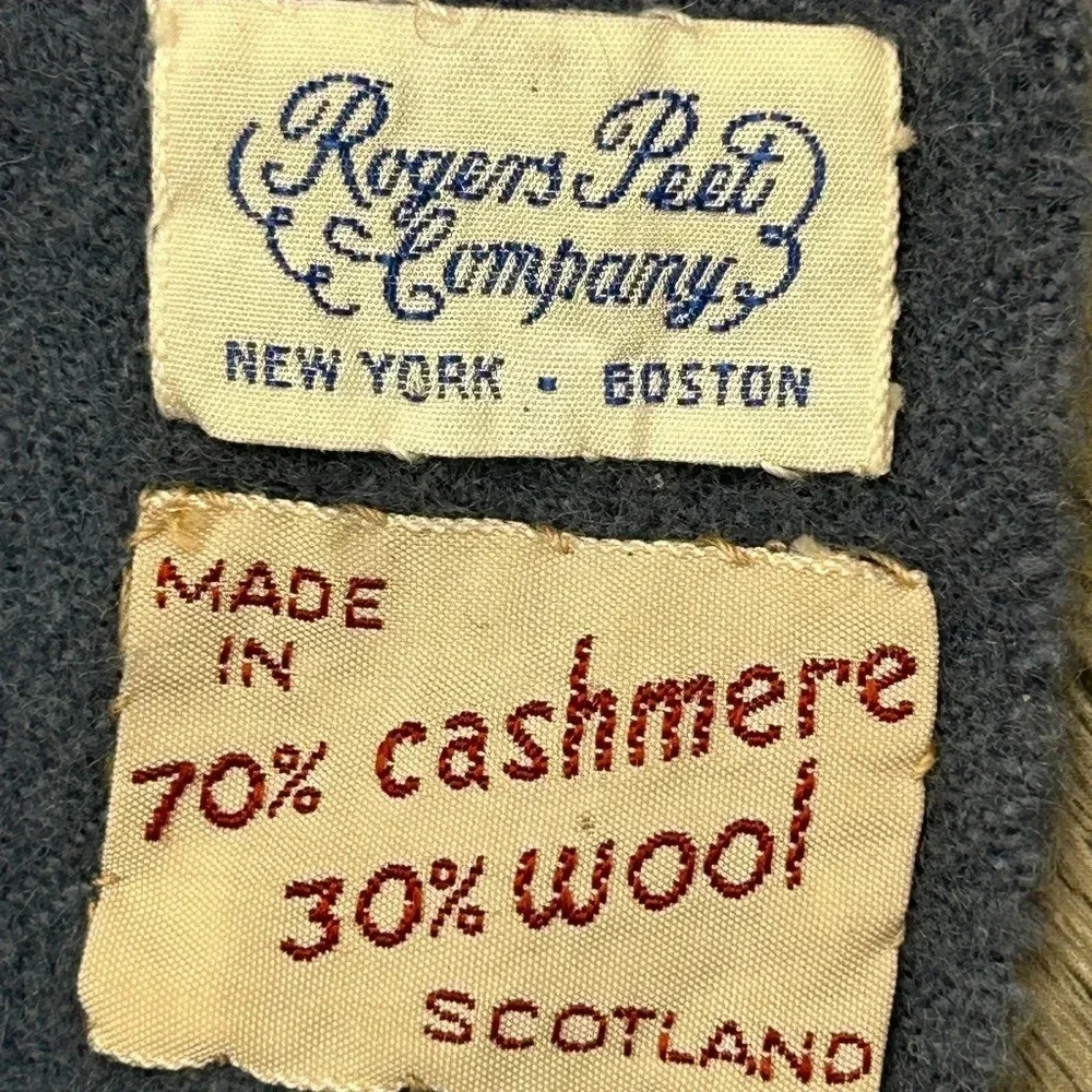 Rogers Peet Company 70% Cashmere 30% Wool